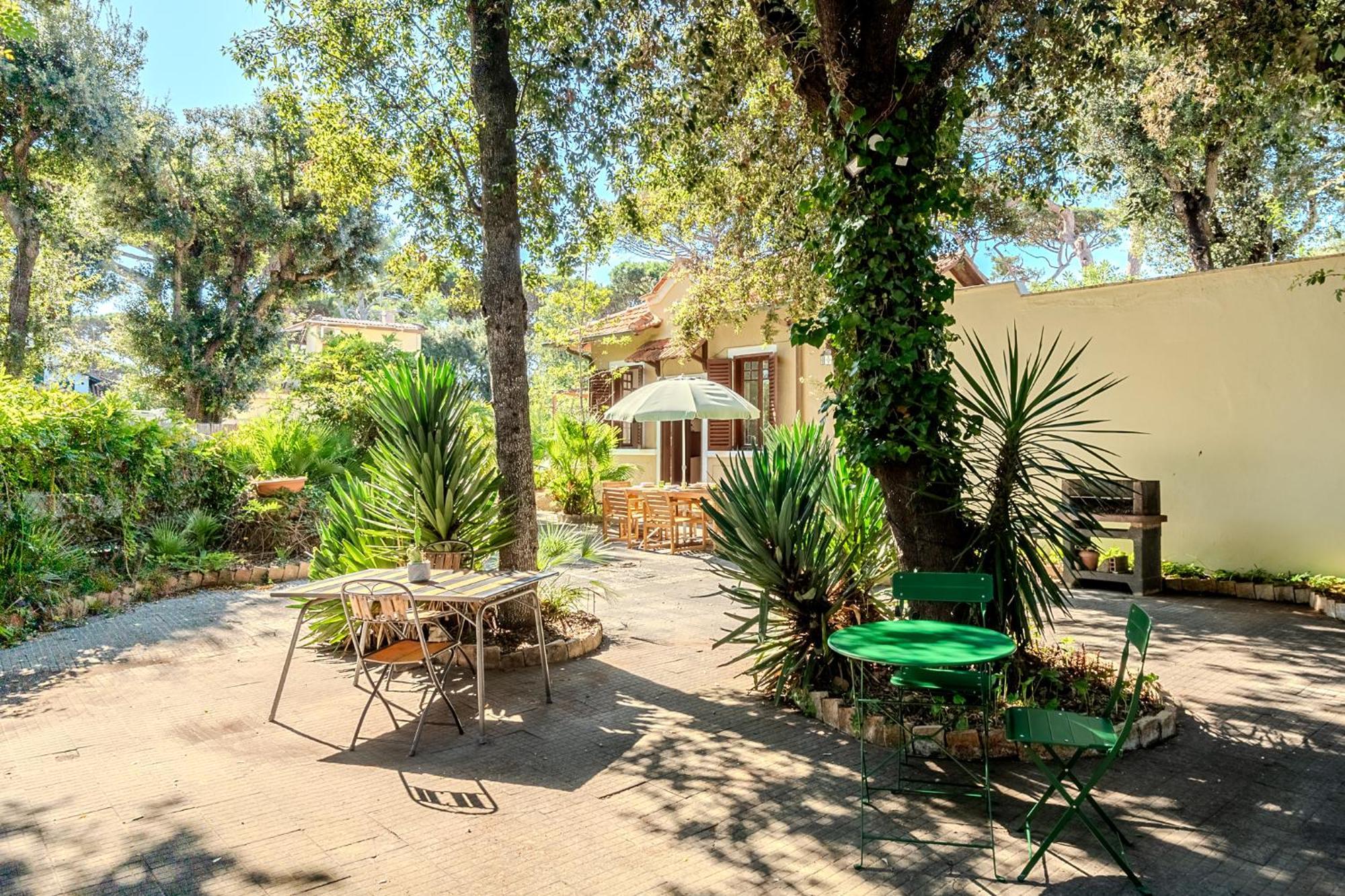 Exclusive Charming Villa - Free Parking 400 Mq Garden - Rome Airport - Roseto Villa Dream Fregenae Exterior photo